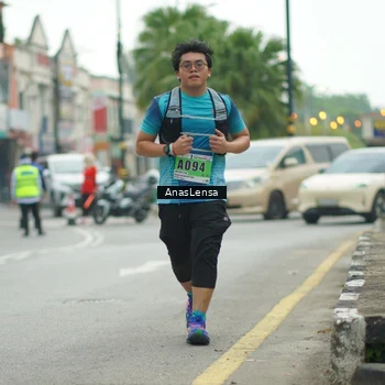 Runner Photo 8823046