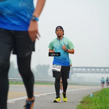 Runner Photo 8823047