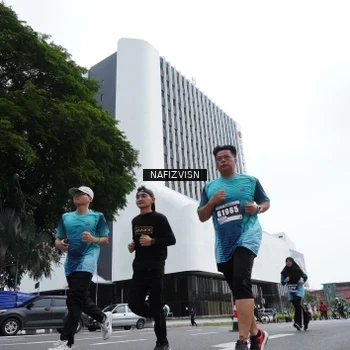 Runner Photo 8823078
