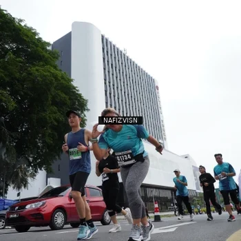 Runner Photo 8823107