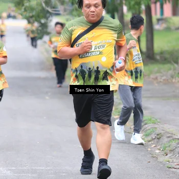 Runner Photo 8823119