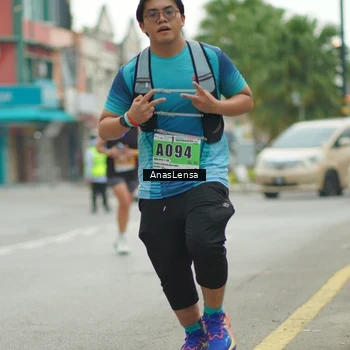 Runner Photo 8823130