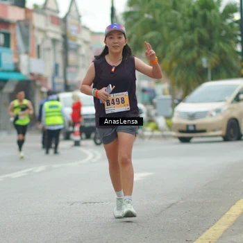 Runner Photo 8823134