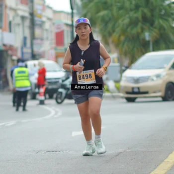 Runner Photo 8823136