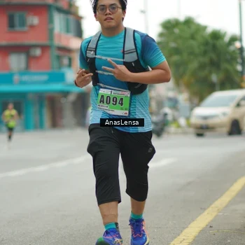 Runner Photo 8823137