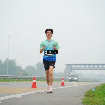 Runner Photo 8823233