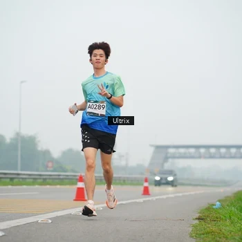 Runner Photo 8823234
