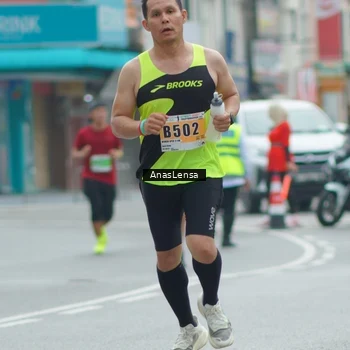 Runner Photo 8823247