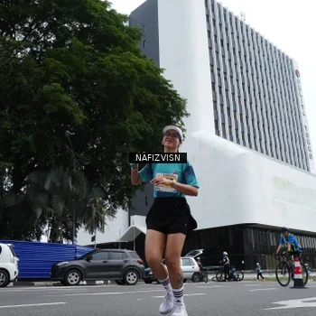 Runner Photo 8823248
