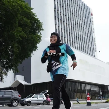 Runner Photo 8823292