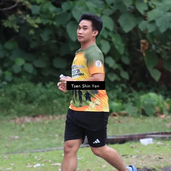 Runner Photo 8823300