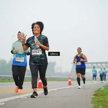 Runner Photo 8823301