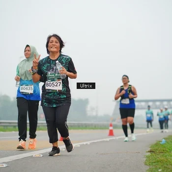 Runner Photo 8823302