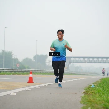 Runner Photo 8823333