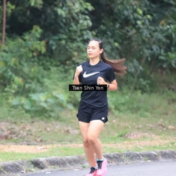 Runner Photo 8823343