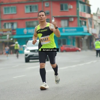 Runner Photo 8823369