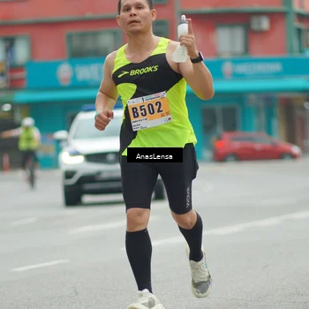 Runner Photo 8823374