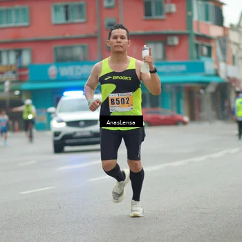 Runner Photo 8823378