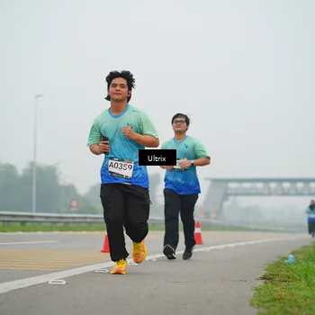 Runner Photo 8823423