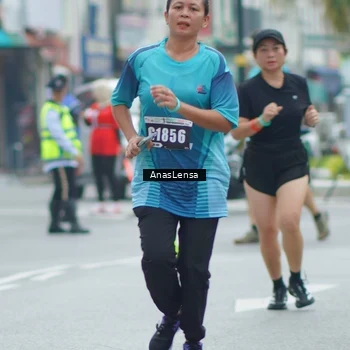 Runner Photo 8823438