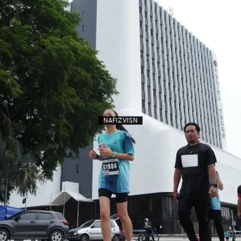 Runner Photo 8823443