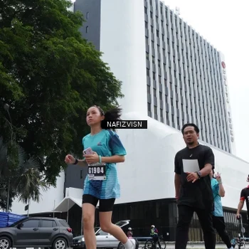 Runner Photo 8823446