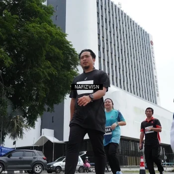 Runner Photo 8823451