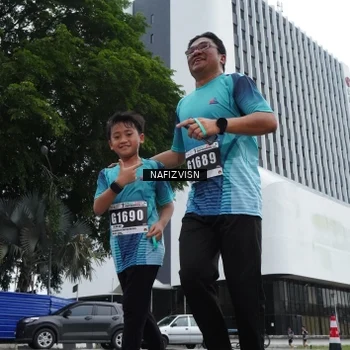 Runner Photo 8823493