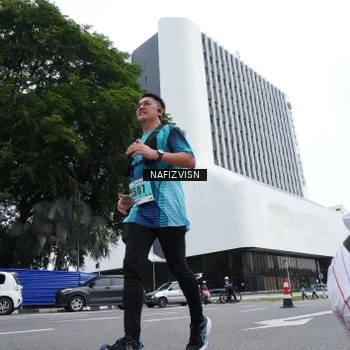 Runner Photo 8823509