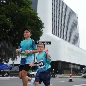 Runner Photo 8823538