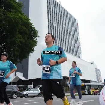 Runner Photo 8823578