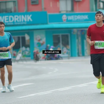 Runner Photo 8823617