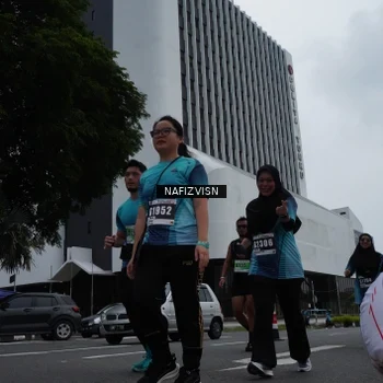 Runner Photo 8823659