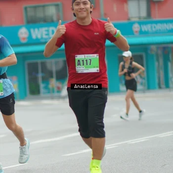 Runner Photo 8823662