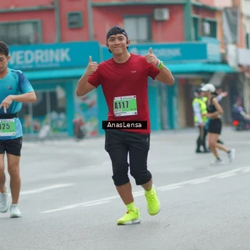 Runner Photo 8823666