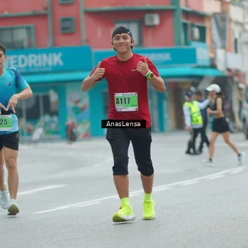 Runner Photo 8823739