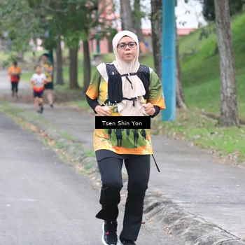 Runner Photo 8823749
