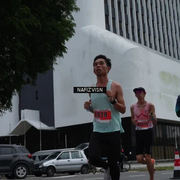 Runner Photo 8823750