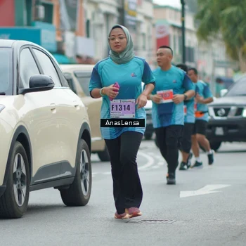 Runner Photo 8823797