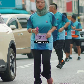 Runner Photo 8823804