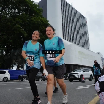 Runner Photo 8823818