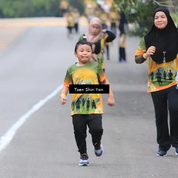 Runner Photo 8823825