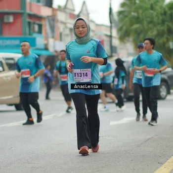Runner Photo 8823845