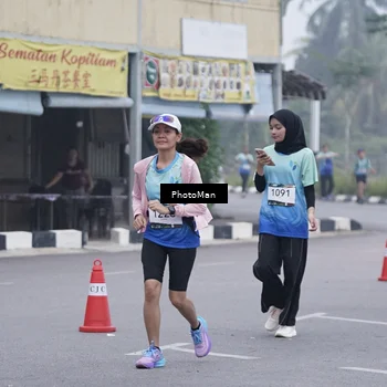 Runner Photo 8823850
