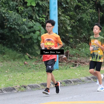 Runner Photo 8823873