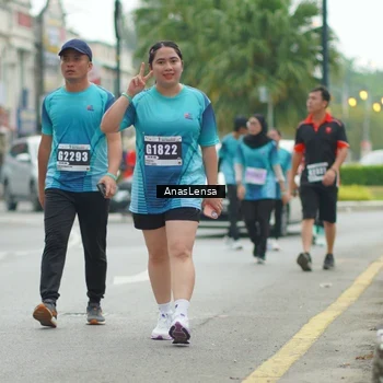 Runner Photo 8823883