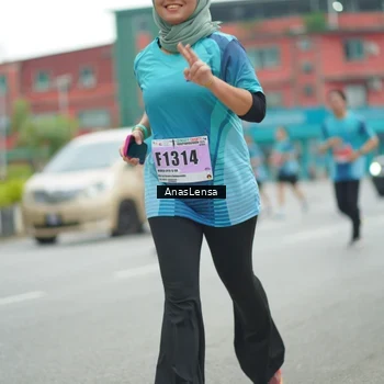 Runner Photo 8823888