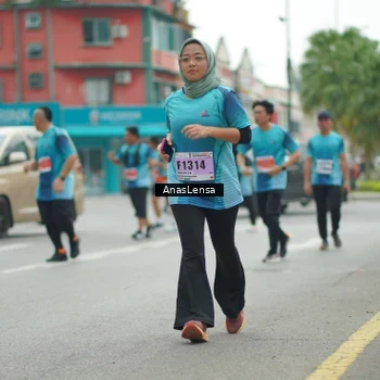 Runner Photo 8823892