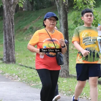 Runner Photo 8823904