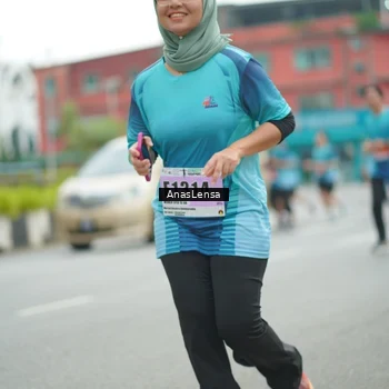Runner Photo 8823919